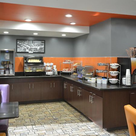 Inn At Клемсън Екстериор снимка