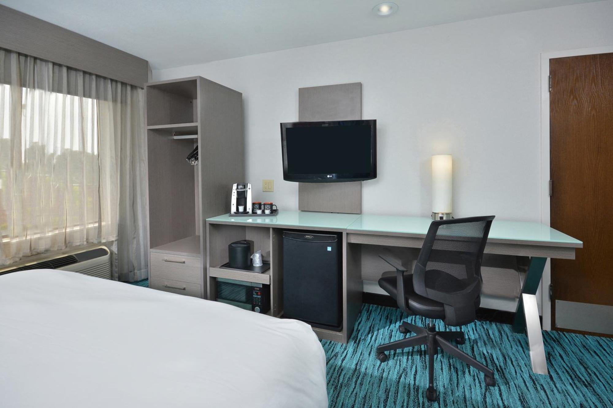 Inn At Клемсън Екстериор снимка