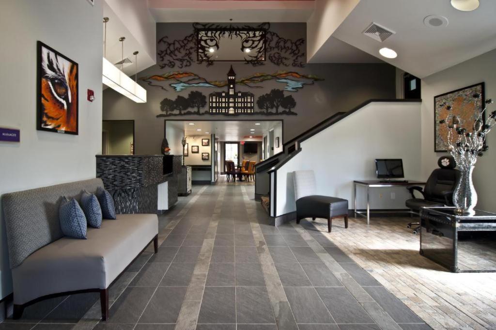 Inn At Клемсън Екстериор снимка